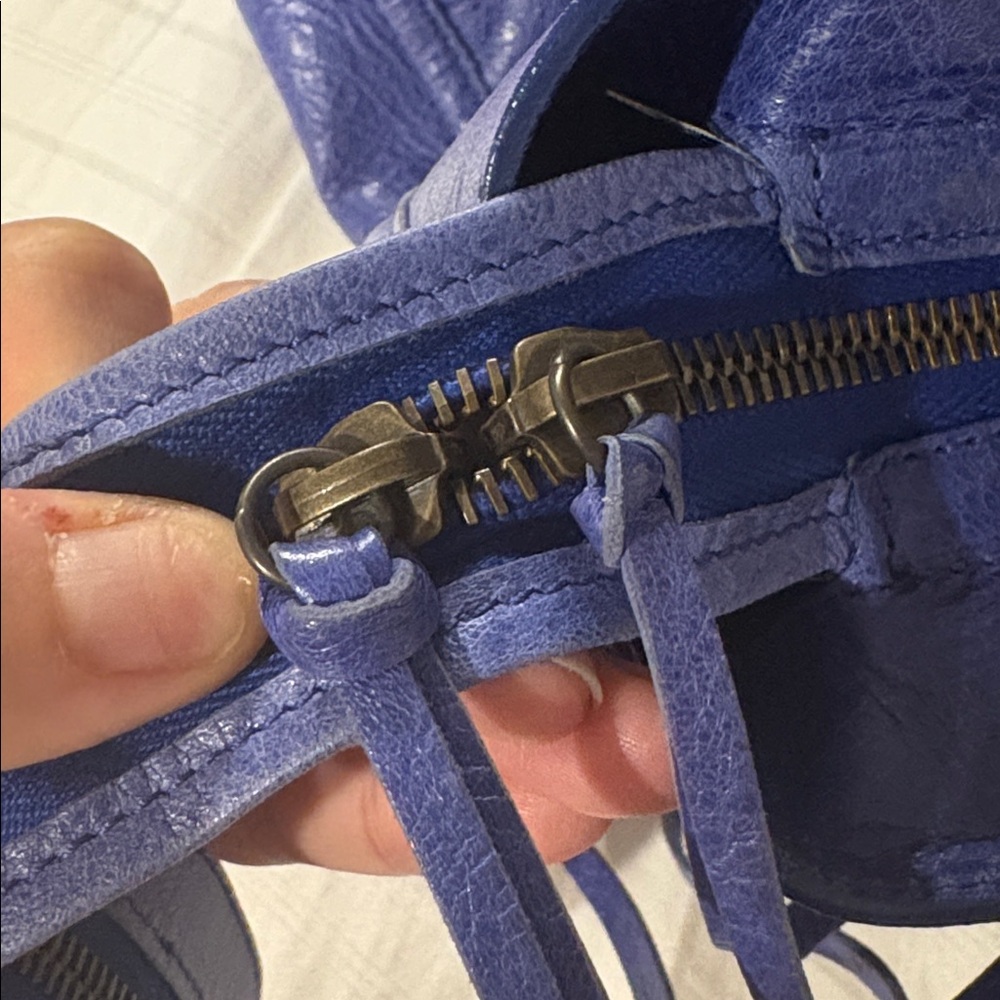Balenciaga medium motor bag - Picture 13 of 16